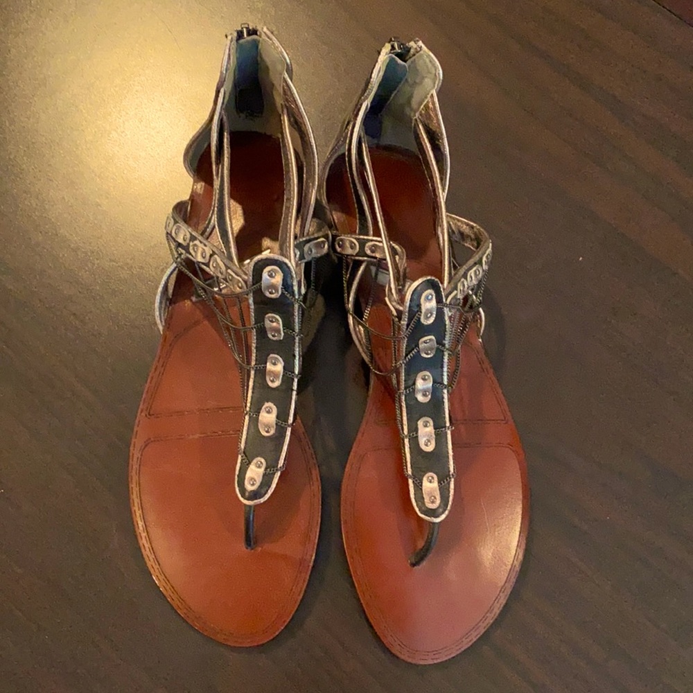 Matiko Sandals women’s size 9.5 black leather embellished chains Anthropologie